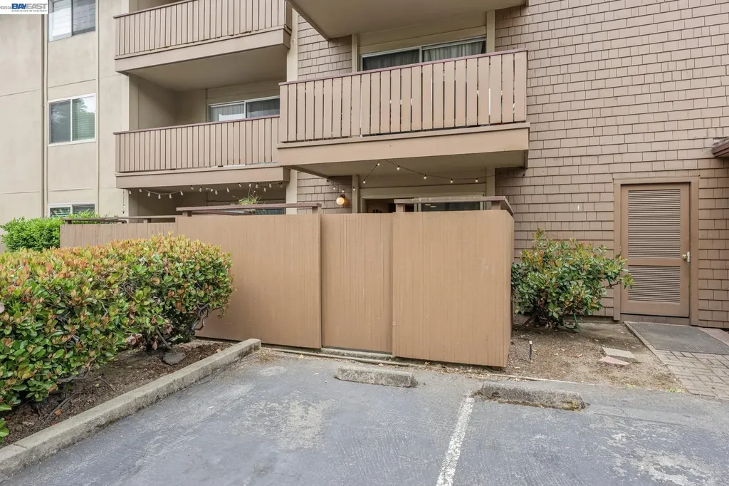 1333 Webster Street Alameda CA 94501