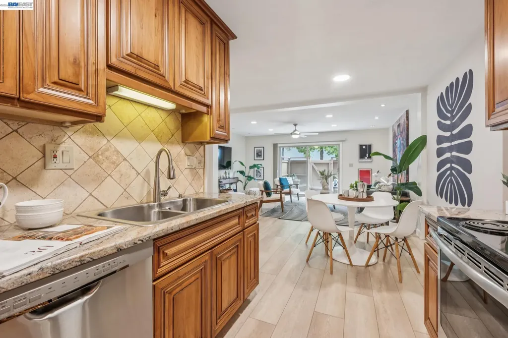 1333 Webster Street Alameda CA 94501