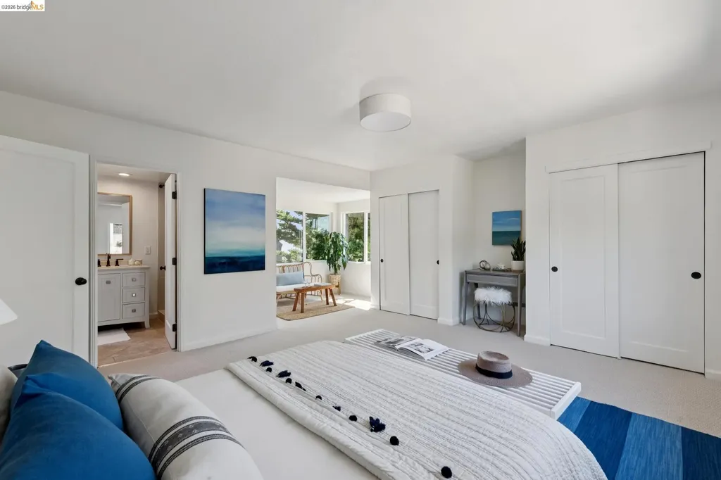 2339 Thackeray Drive Oakland CA 94611