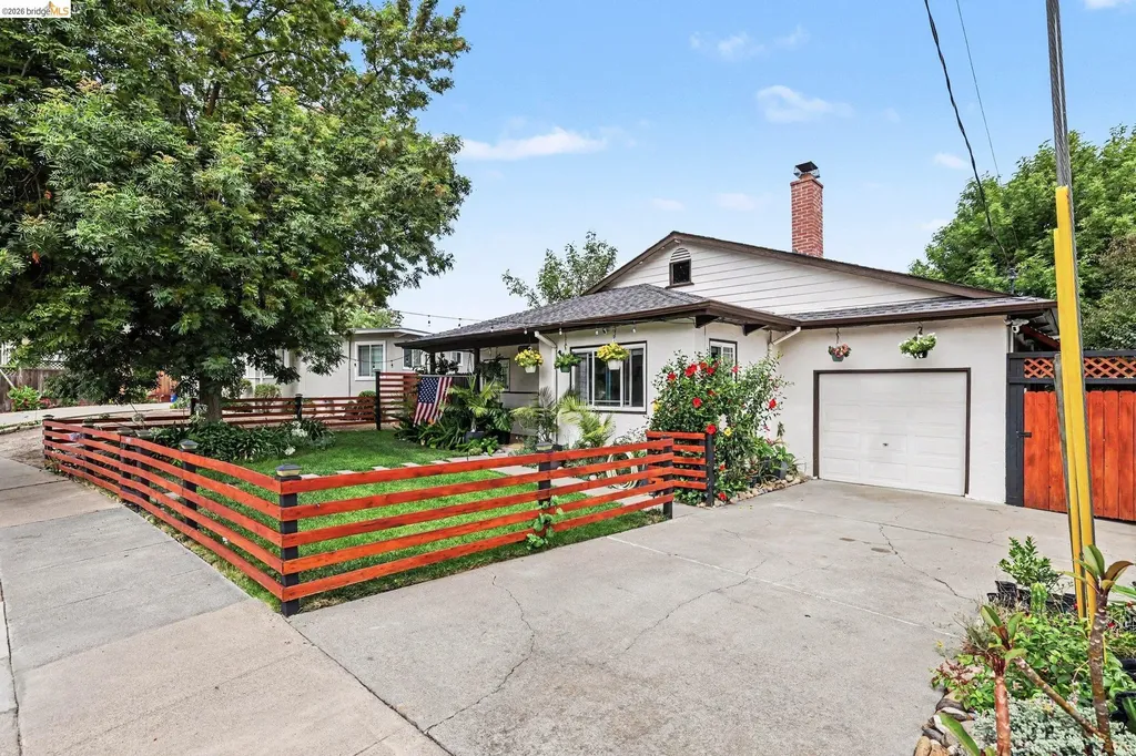 2889 Gillet Avenue Concord CA 94520