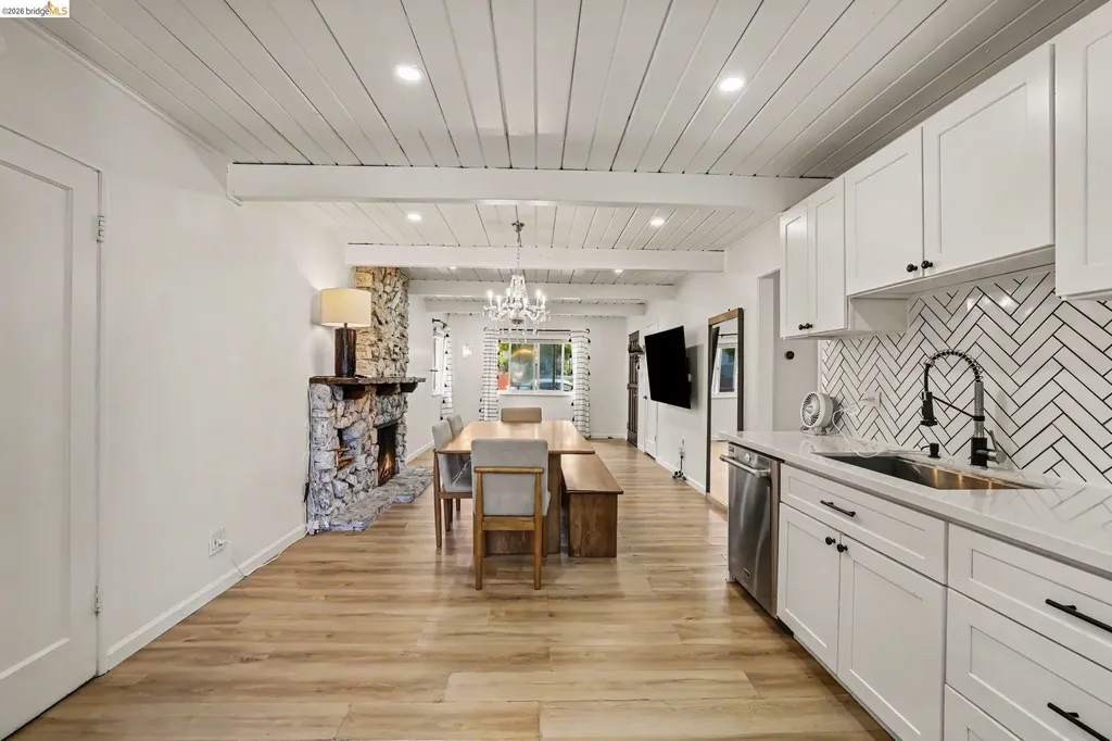 2889 Gillet Avenue Concord CA 94520