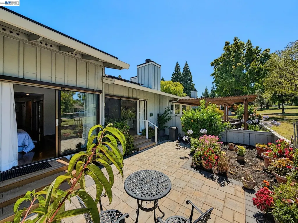 2005 Rancho Verde Circle West Danville CA 94526