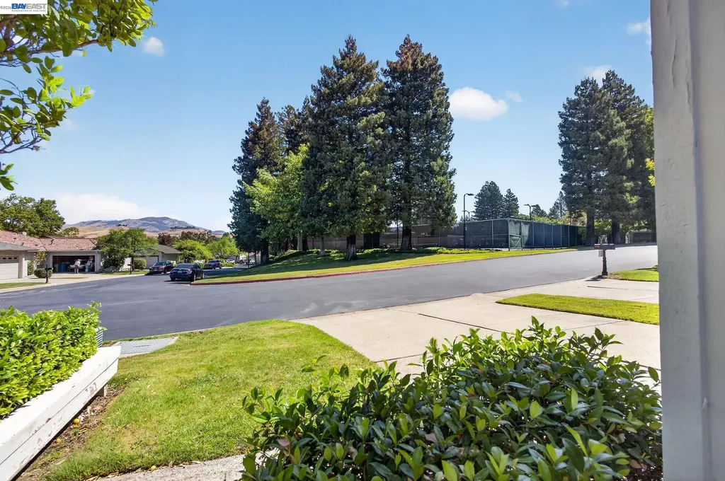 2005 Rancho Verde Circle West Danville CA 94526