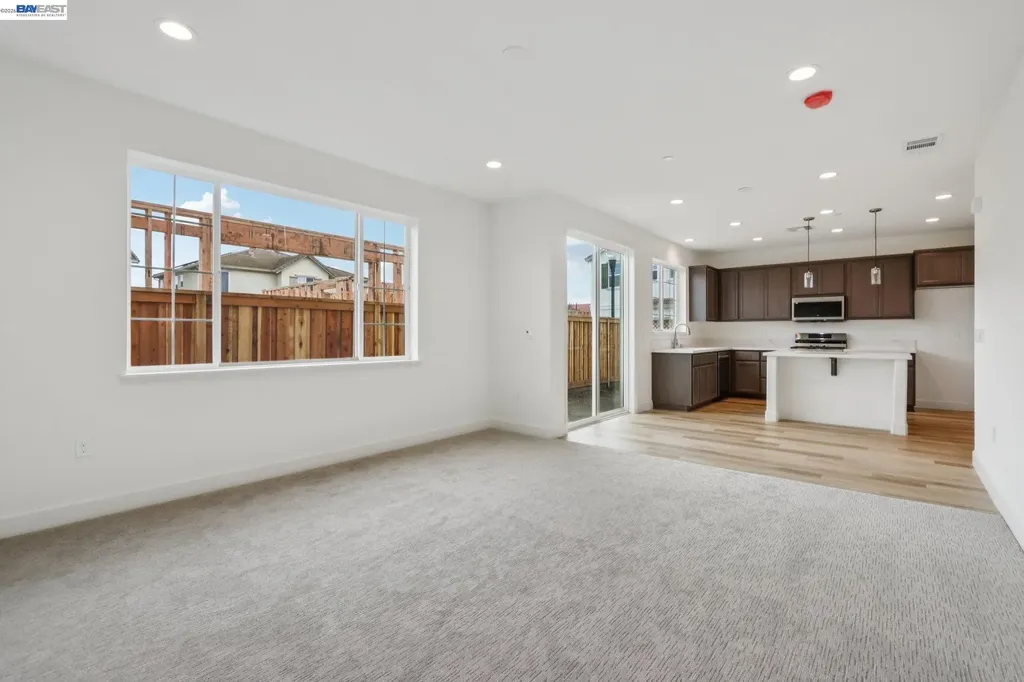 238 Mindy Way Pittsburg CA 94565