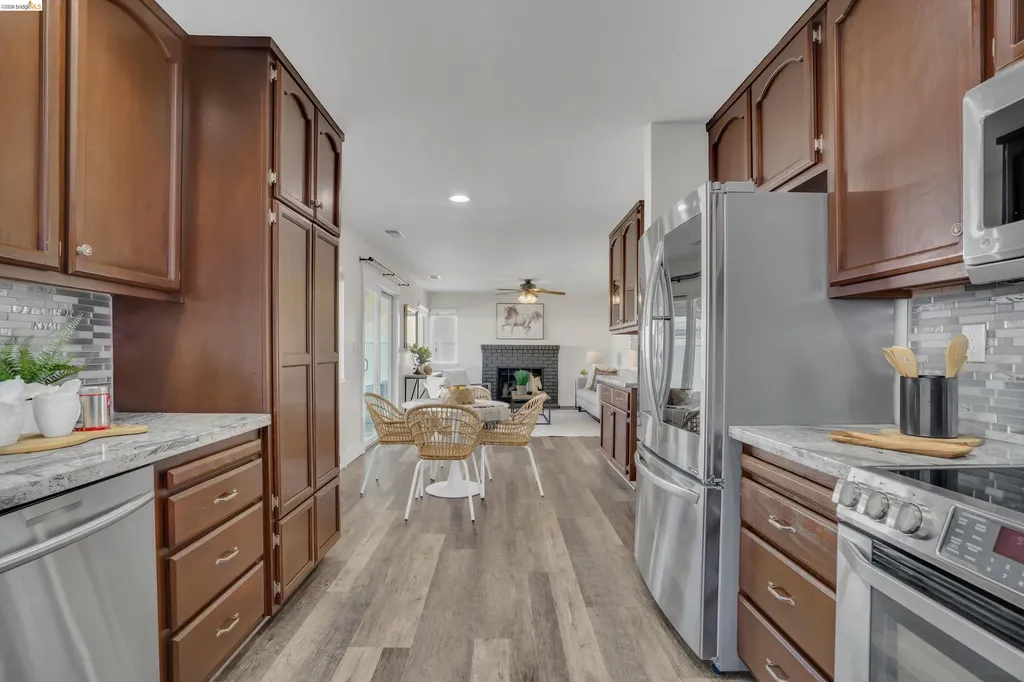 4151 Blossom Court Oakley CA 94561