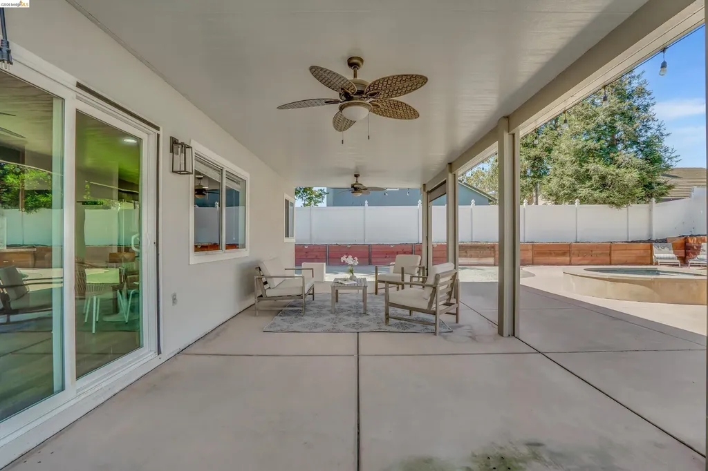 4151 Blossom Court Oakley CA 94561