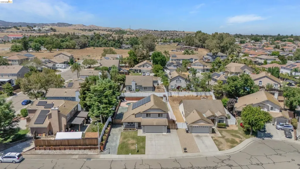 4151 Blossom Court Oakley CA 94561