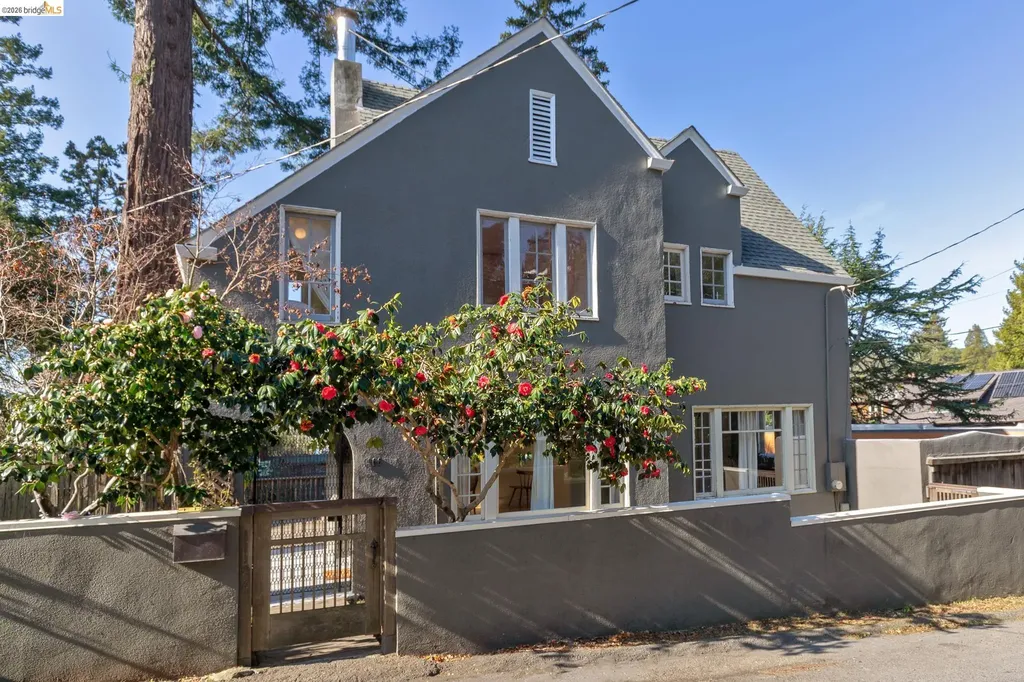 Berkeley CA, 1106 Cragmont Avenue