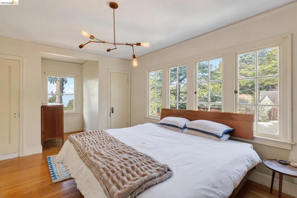 1106 Cragmont Avenue Berkeley CA 94708