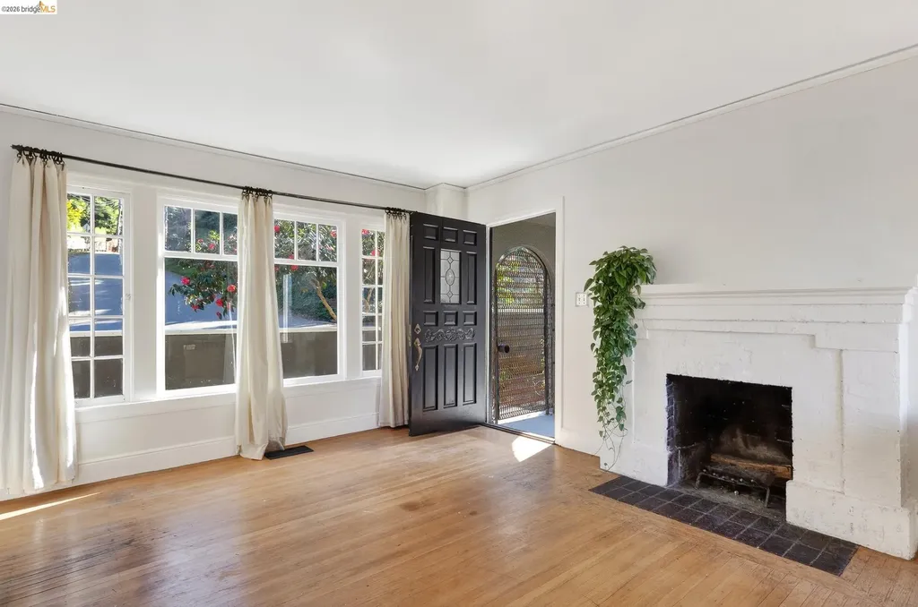 1106 Cragmont Avenue Berkeley CA 94708