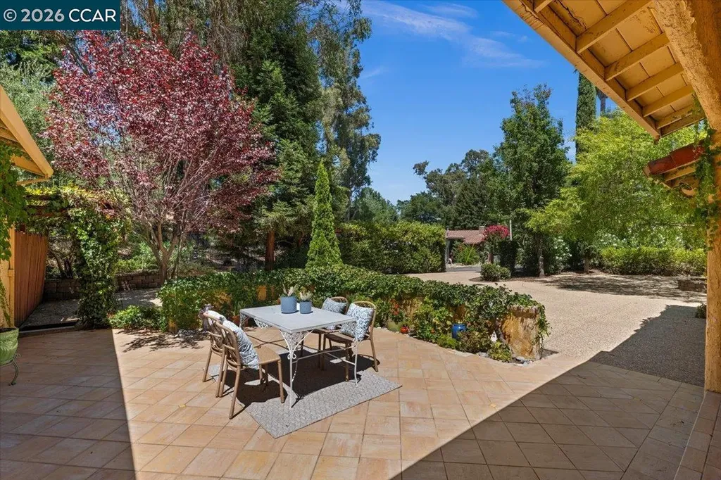 1555 Pleasant Hill Road Lafayette CA 94549