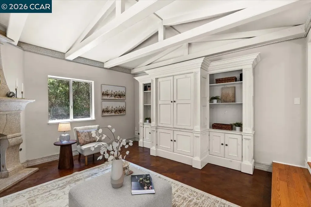 1555 Pleasant Hill Road Lafayette CA 94549