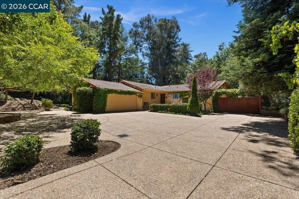 1555 Pleasant Hill Road Lafayette CA 94549