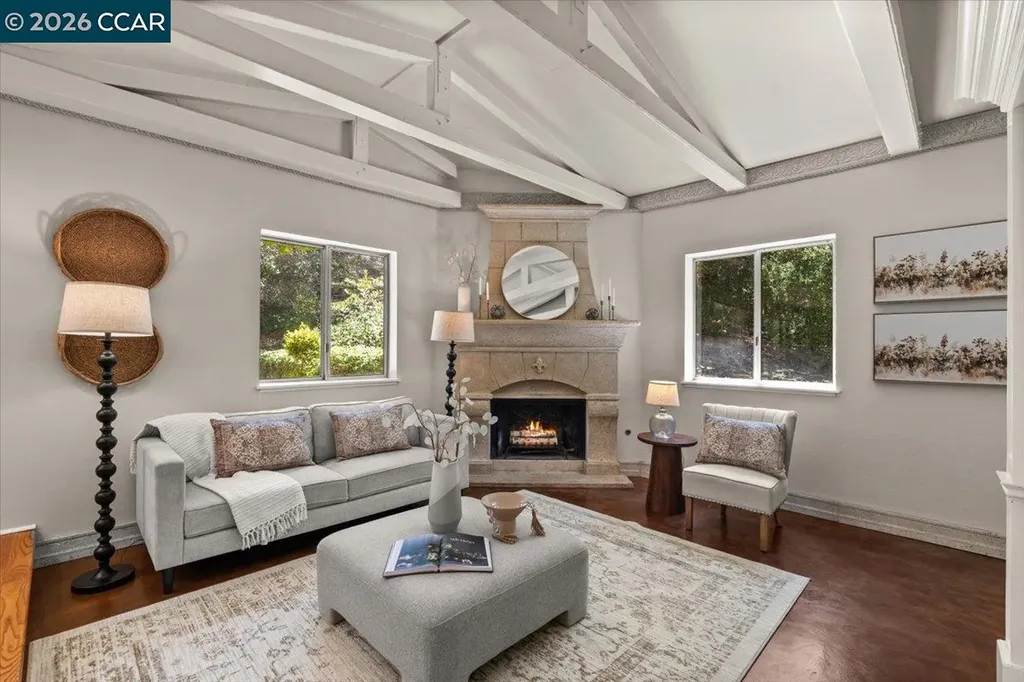 1555 Pleasant Hill Road Lafayette CA 94549