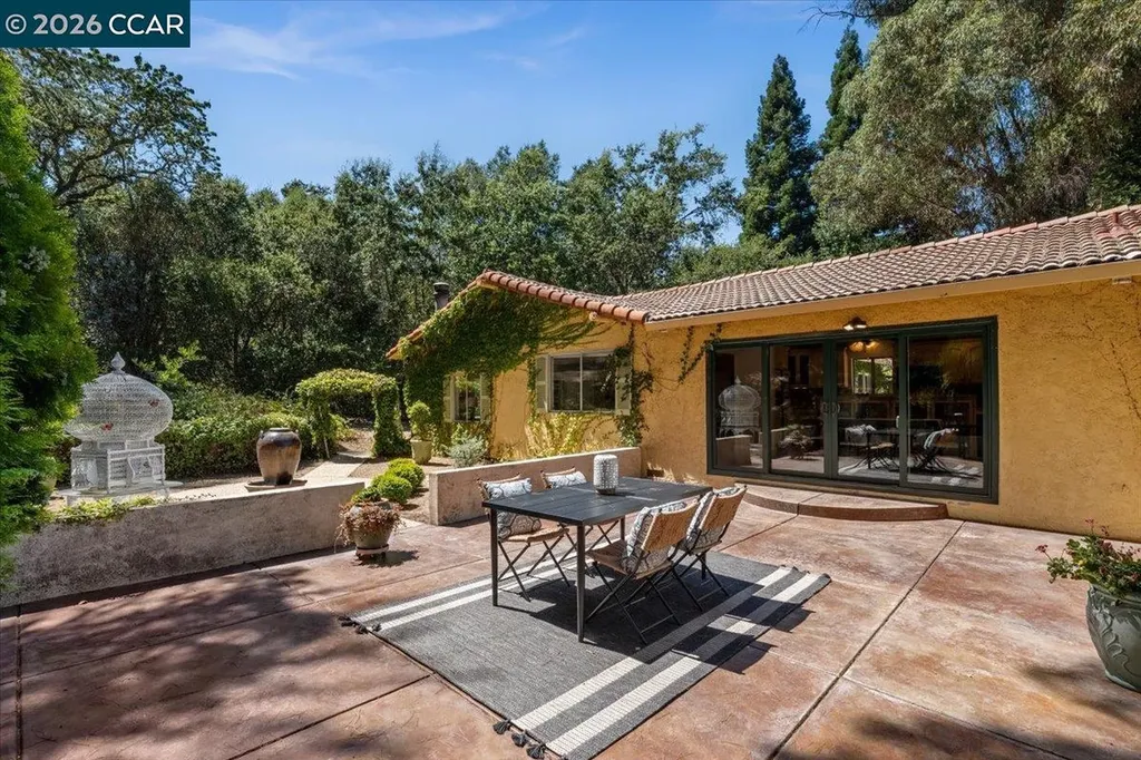 1555 Pleasant Hill Road Lafayette CA 94549