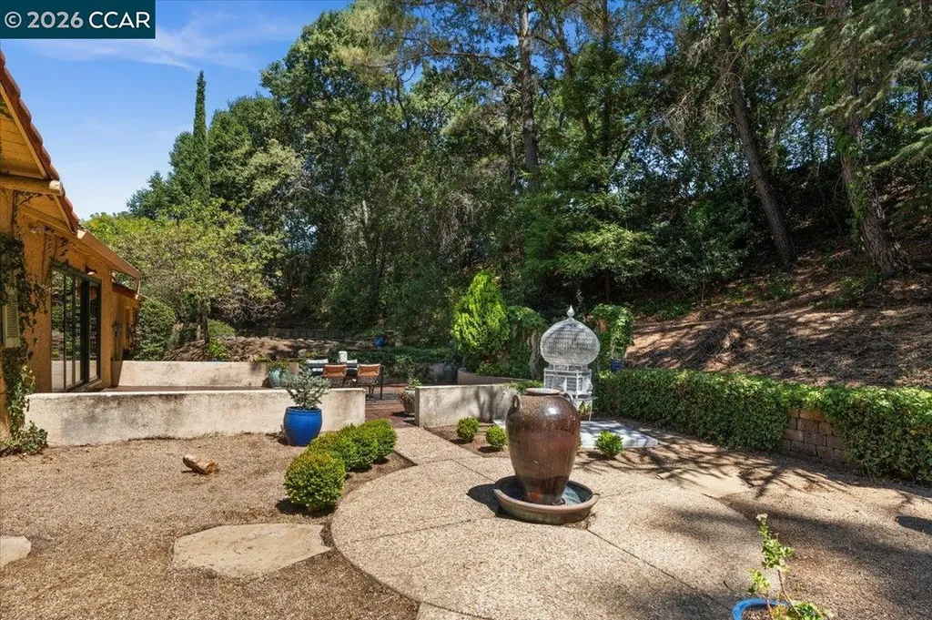 1555 Pleasant Hill Road Lafayette CA 94549