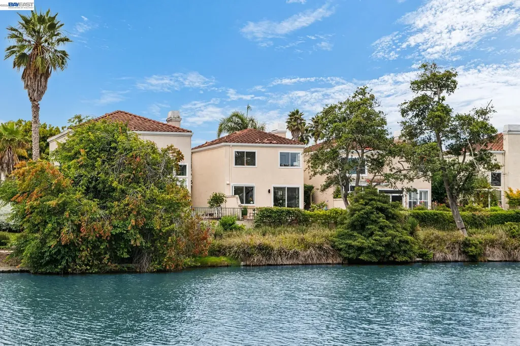 119 Diapian Bay Alameda CA 94502