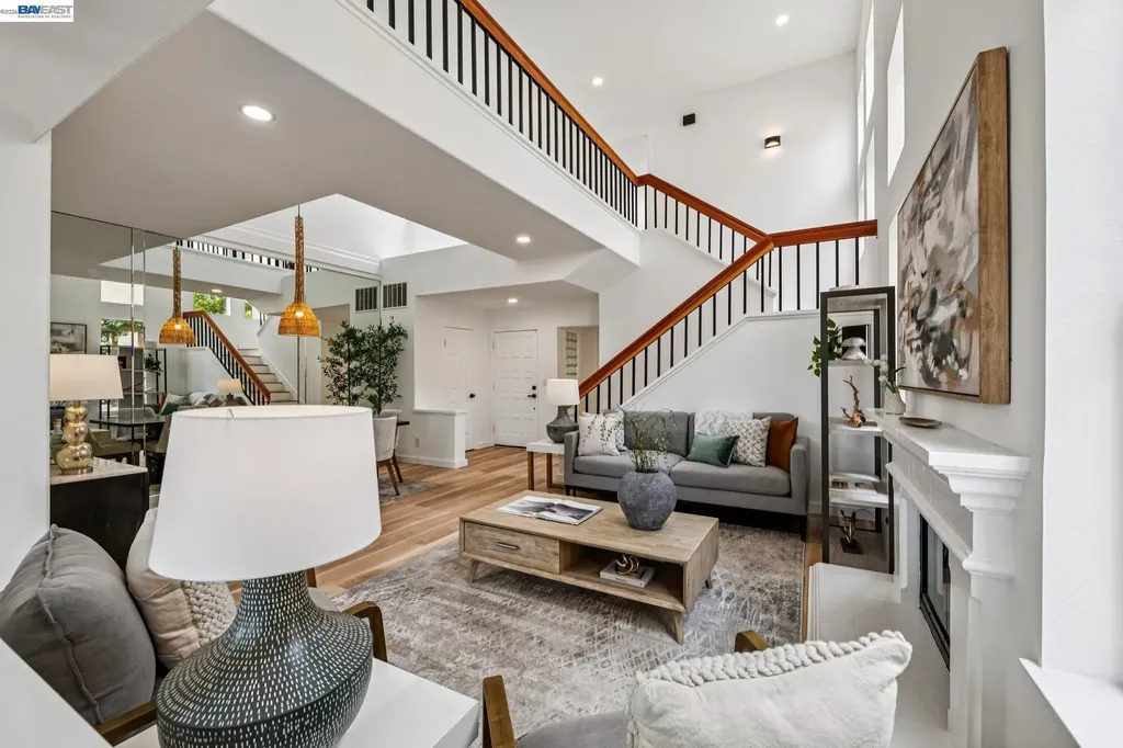 119 Diapian Bay Alameda CA 94502