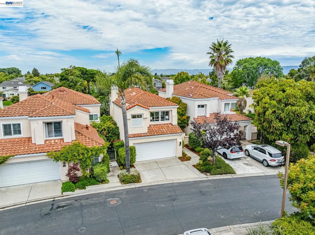 119 Diapian Bay Alameda CA 94502