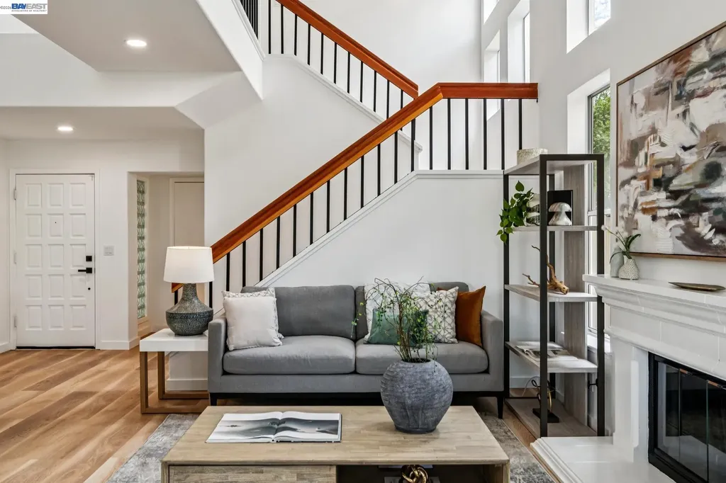 119 Diapian Bay Alameda CA 94502