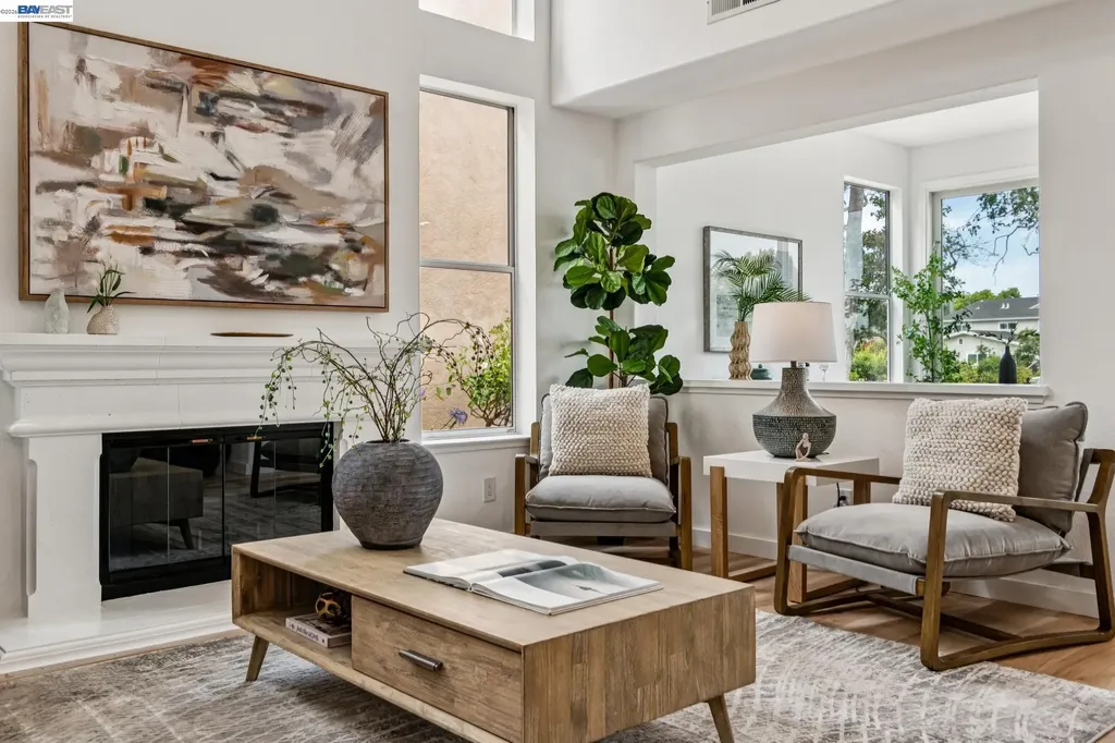 119 Diapian Bay Alameda CA 94502