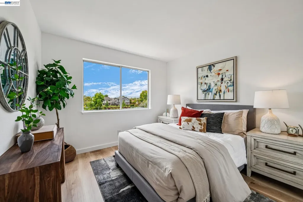 119 Diapian Bay Alameda CA 94502