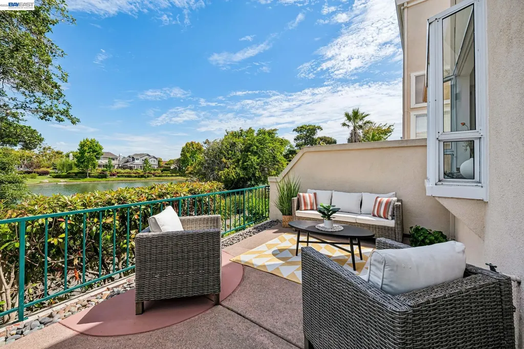 119 Diapian Bay Alameda CA 94502