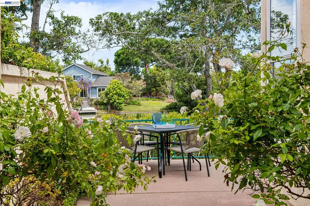 119 Diapian Bay Alameda CA 94502