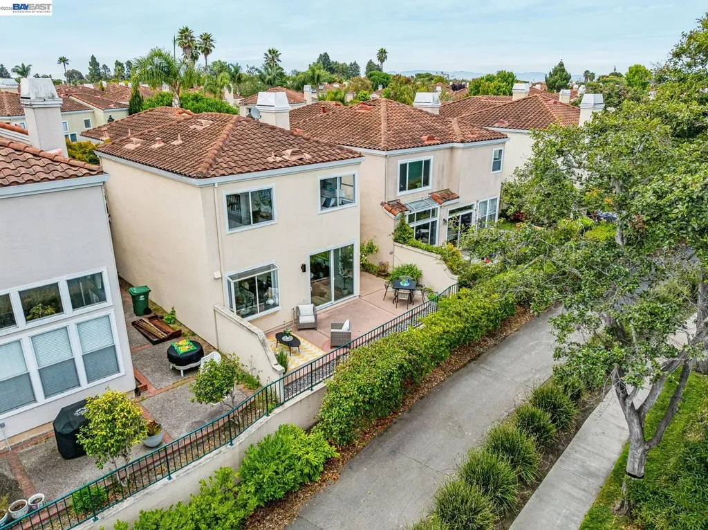 119 Diapian Bay Alameda CA 94502