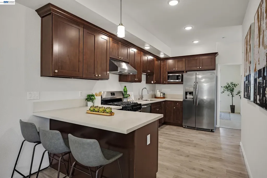 3816 Pioneer Terrace Fremont CA 94555