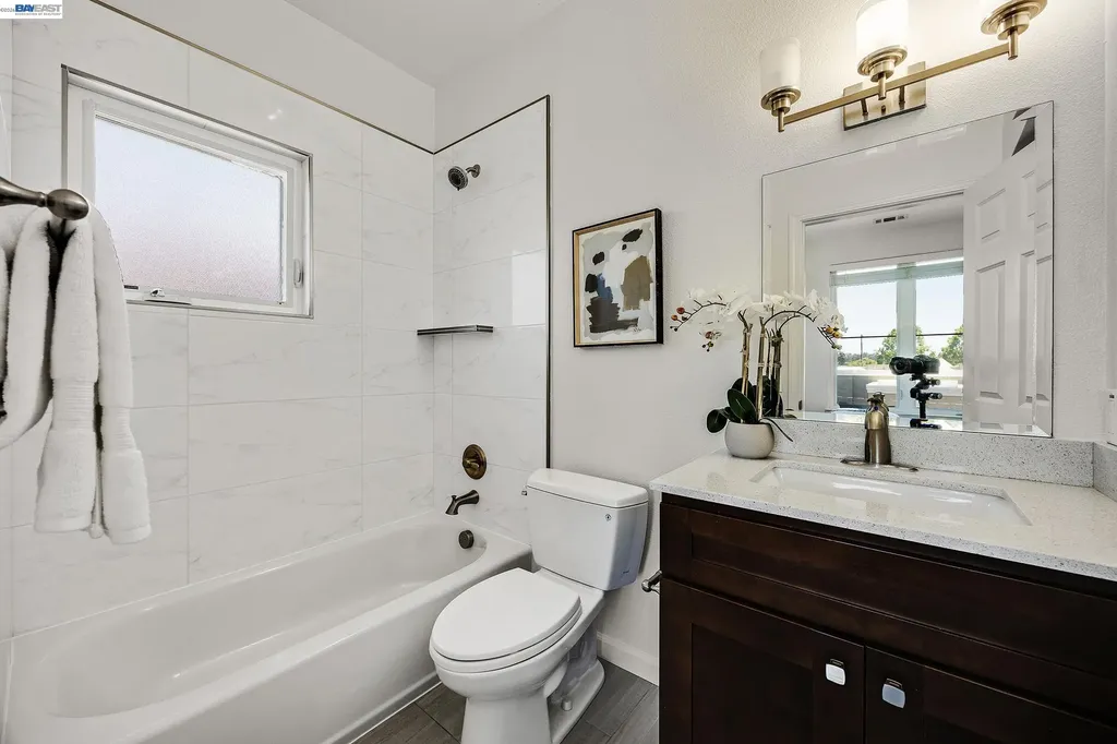 3816 Pioneer Terrace Fremont CA 94555