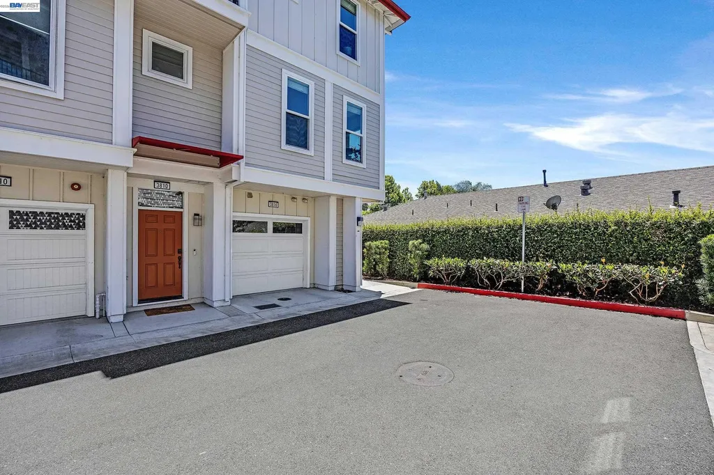3816 Pioneer Terrace Fremont CA 94555
