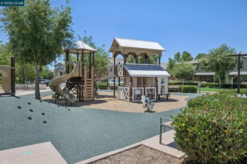 418 Persimmon Common Livermore CA 94551