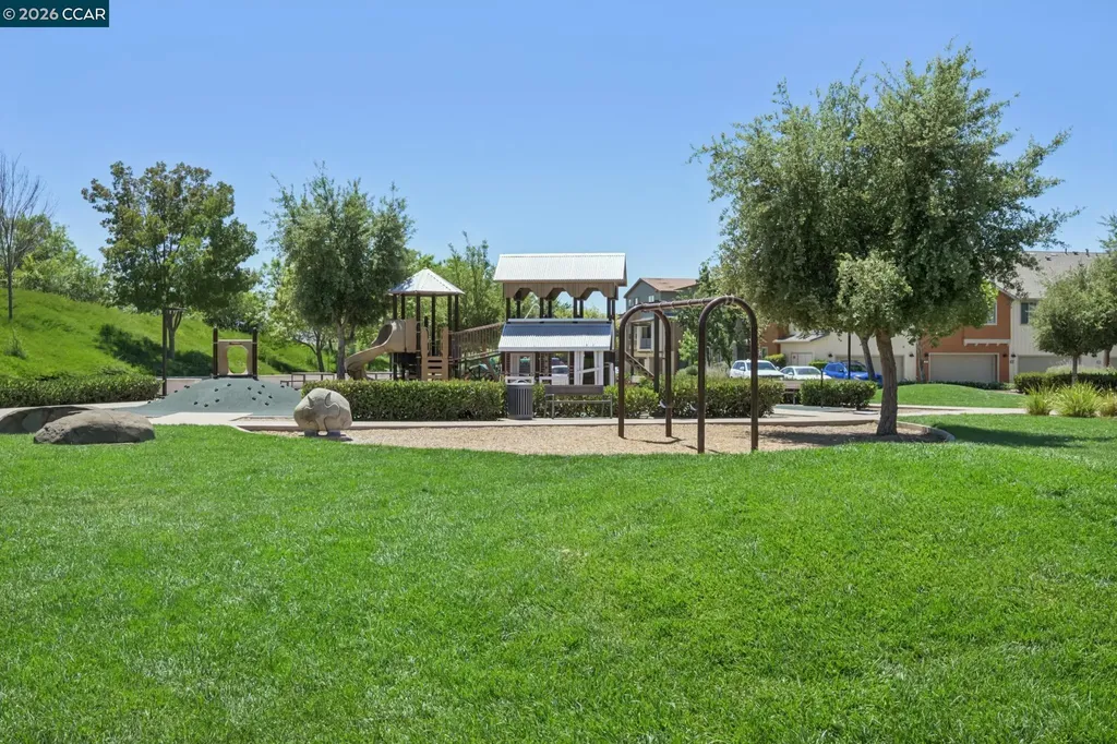 418 Persimmon Common Livermore CA 94551