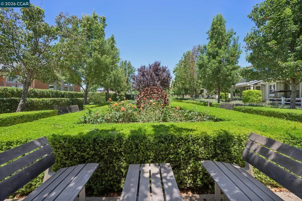 418 Persimmon Common Livermore CA 94551