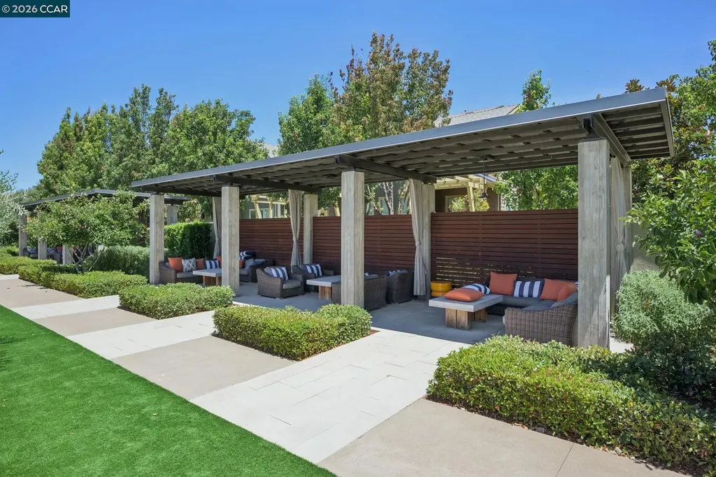 418 Persimmon Common Livermore CA 94551