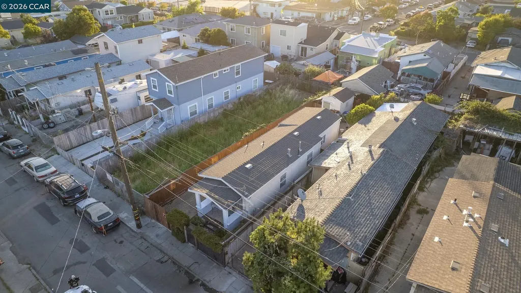 1031 70th Avenue Oakland CA 94621