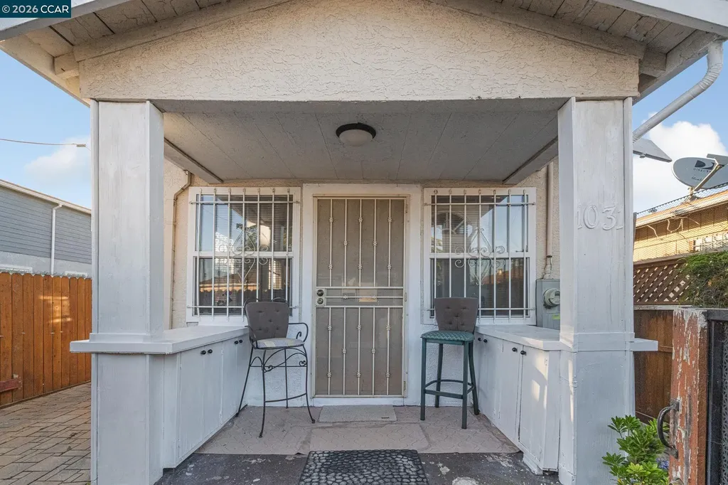 1031 70th Avenue Oakland CA 94621