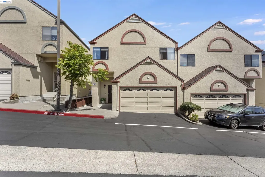 903 Appian Knoll Court El Sobrante CA 94803