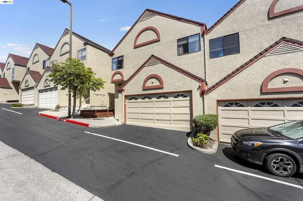 903 Appian Knoll Court El Sobrante CA 94803