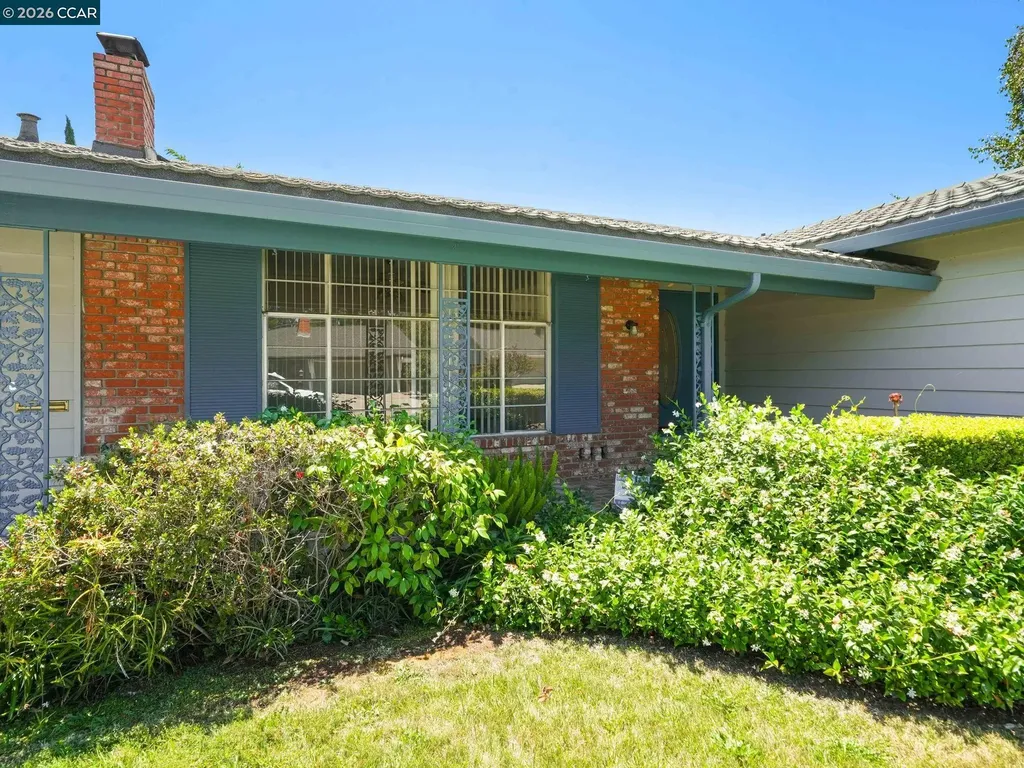 5120 Brookside Court Concord CA 94521