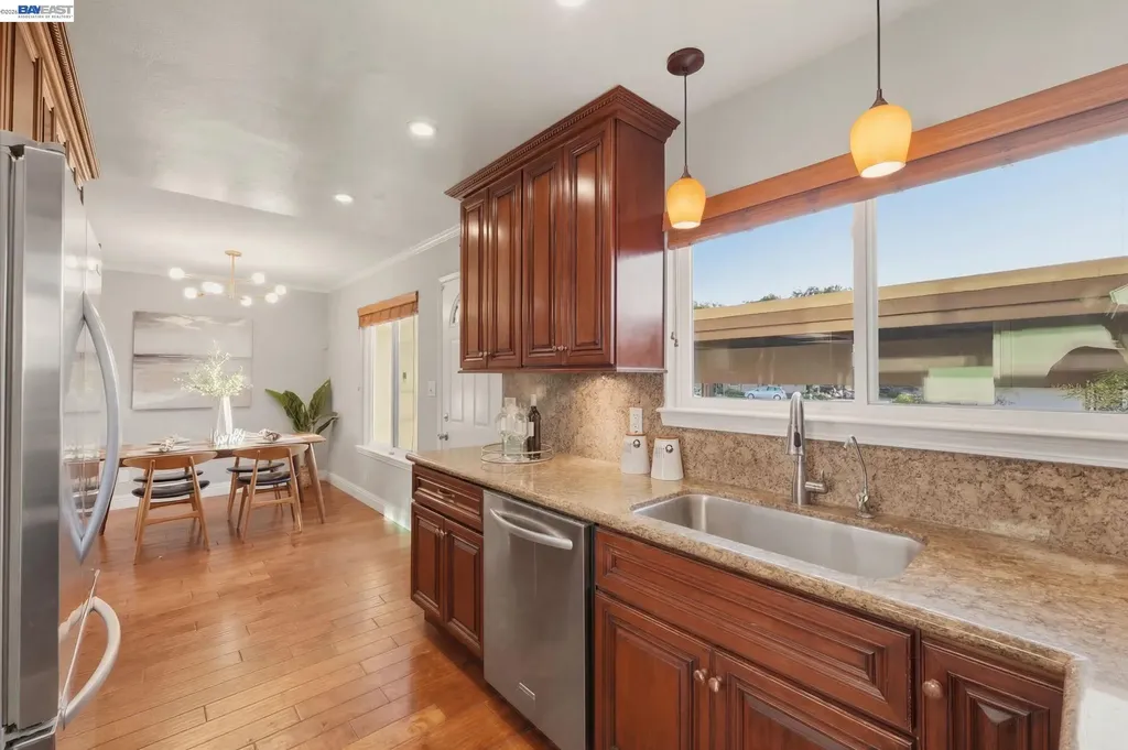 222 Corte San Pablo Fremont CA 94539