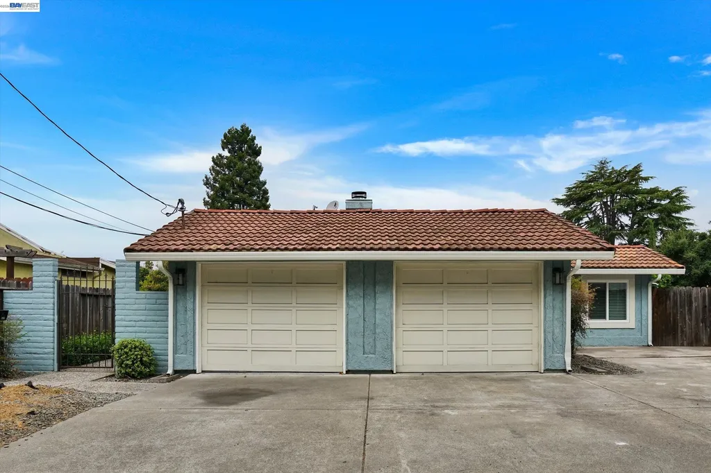 405 Lewis Avenue San Leandro CA 94577