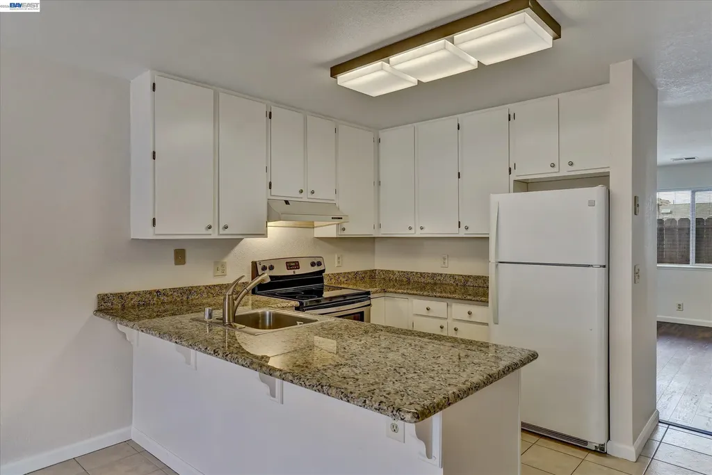 405 Lewis Avenue San Leandro CA 94577