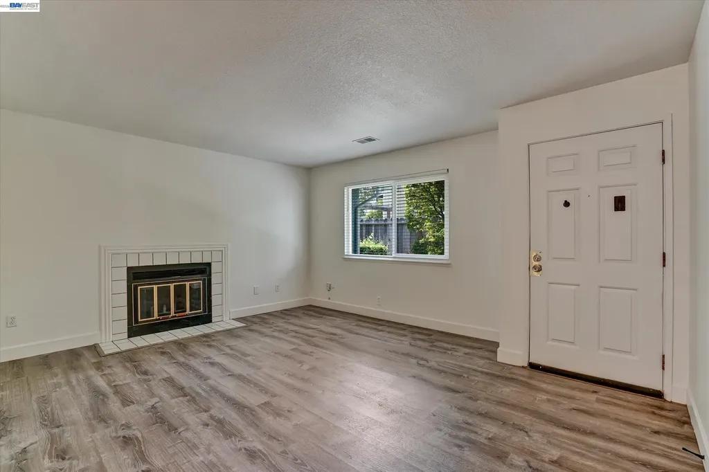 405 Lewis Avenue San Leandro CA 94577