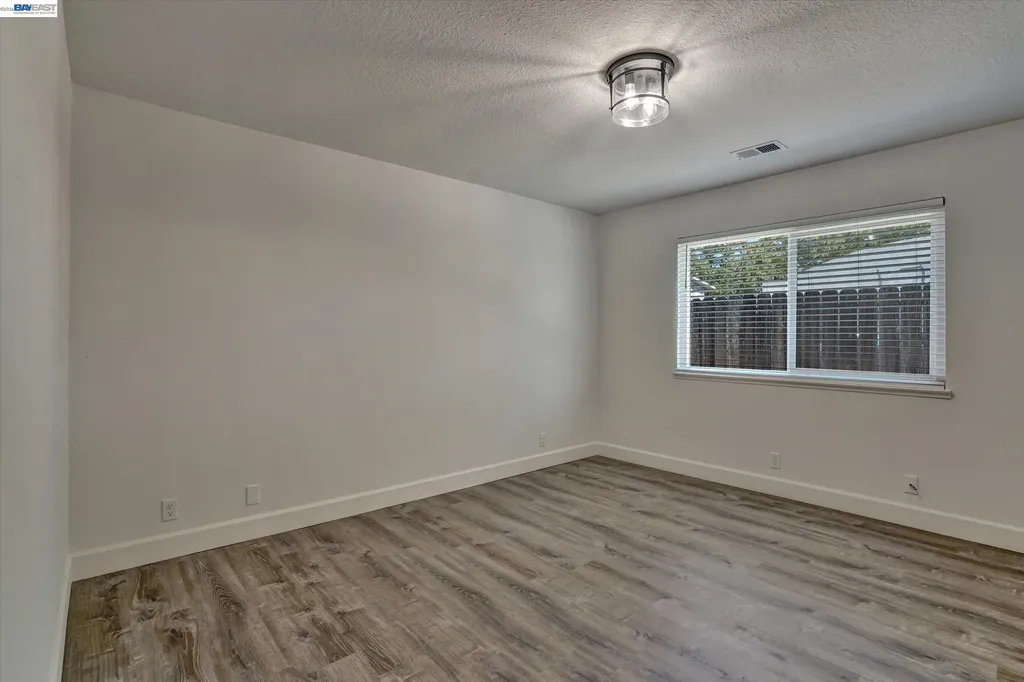 405 Lewis Avenue San Leandro CA 94577