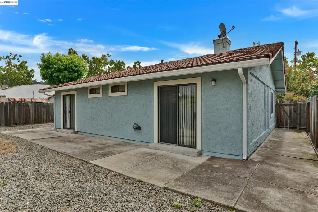 405 Lewis Avenue San Leandro CA 94577