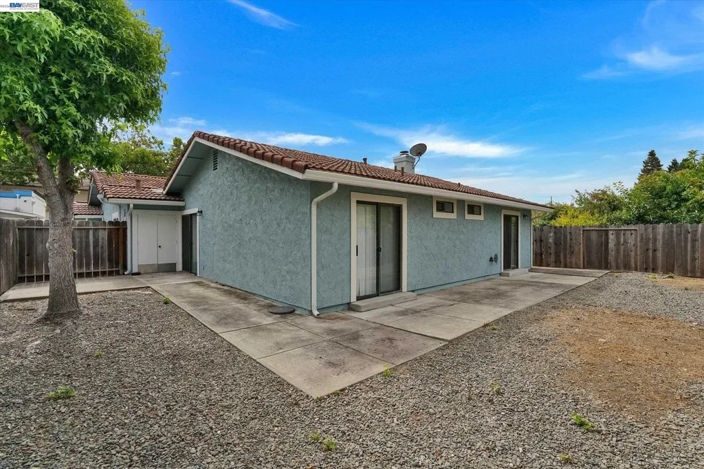405 Lewis Avenue San Leandro CA 94577