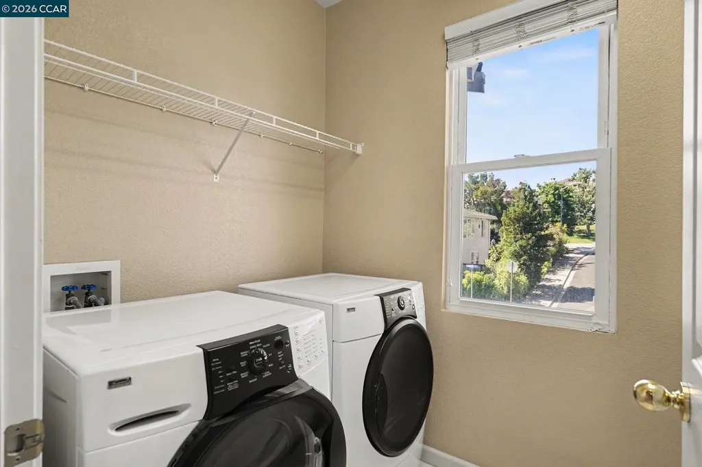 937 Toulouse Way Martinez CA 94553