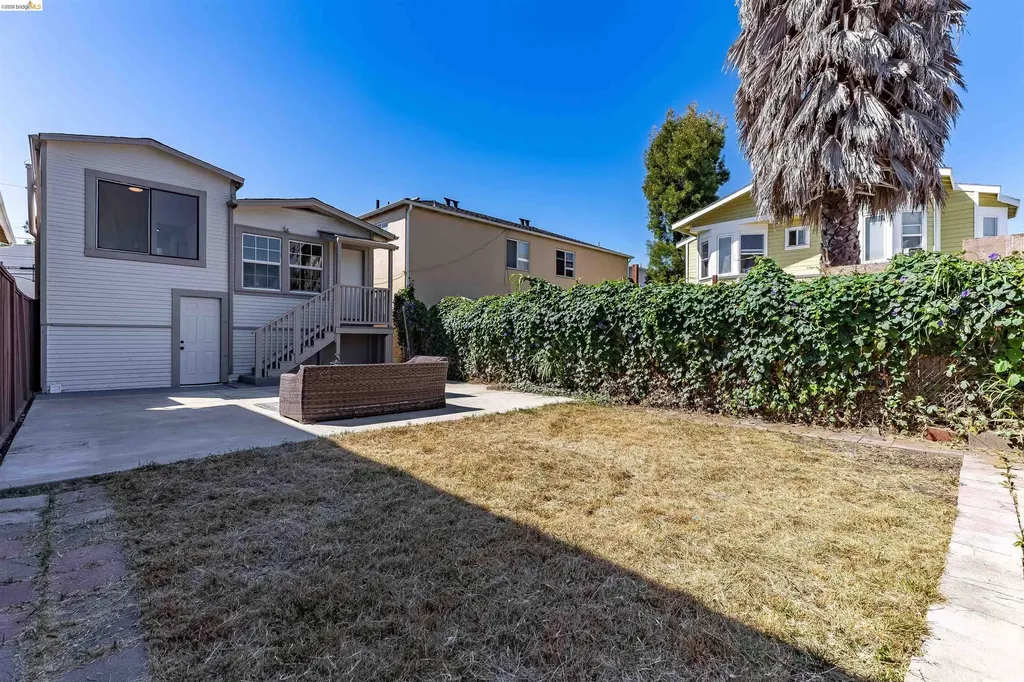 2517 79th Avenue Oakland CA 94605